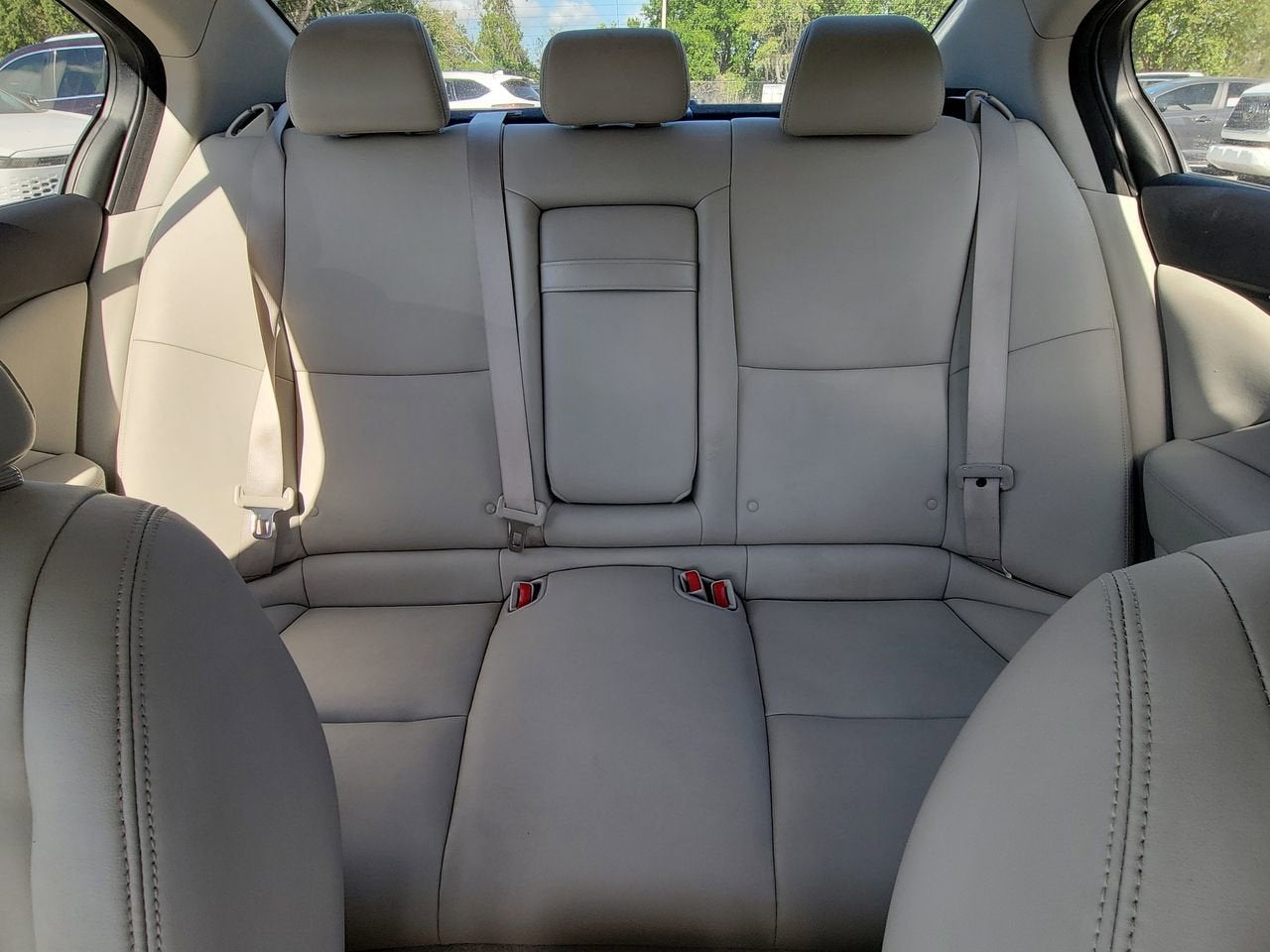 2015 INFINITI Q50 Premium