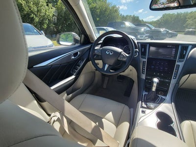 2015 INFINITI Q50 Premium