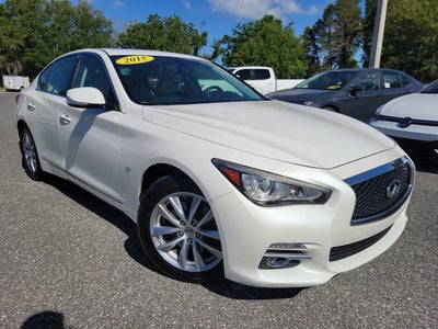 2015 INFINITI Q50 Premium