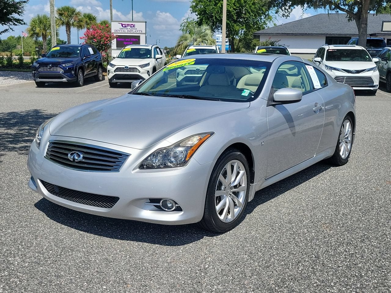 2014 INFINITI Q60 Journey