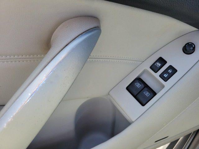 2014 INFINITI Q60 Journey