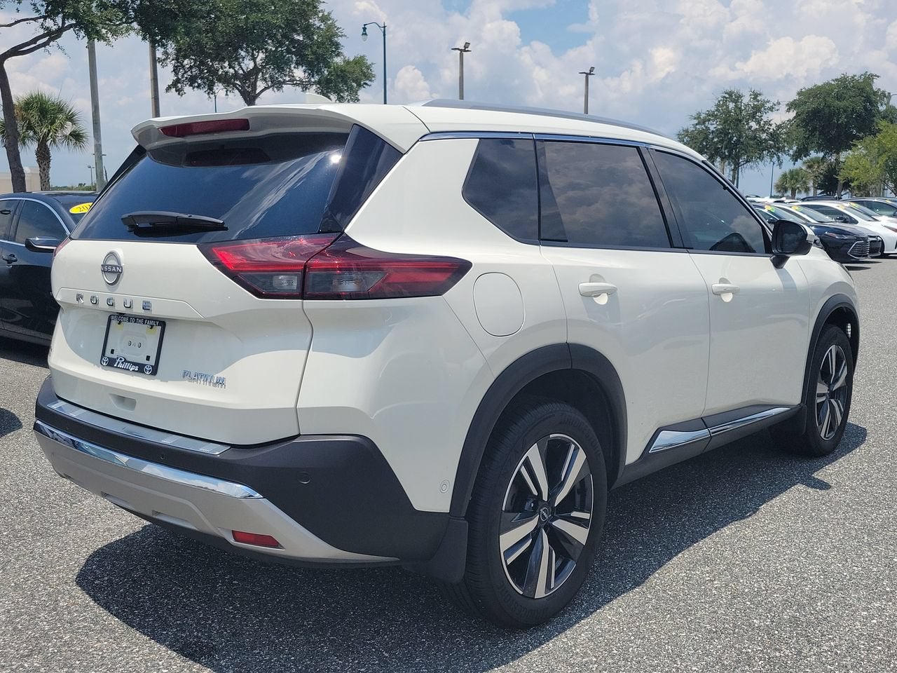2023 Nissan Rogue Platinum