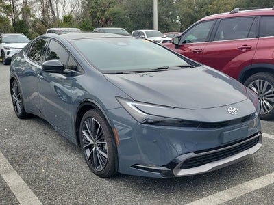 2023 Toyota Prius LE