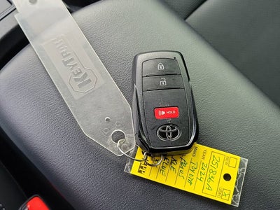 2024 Toyota Prius XLE