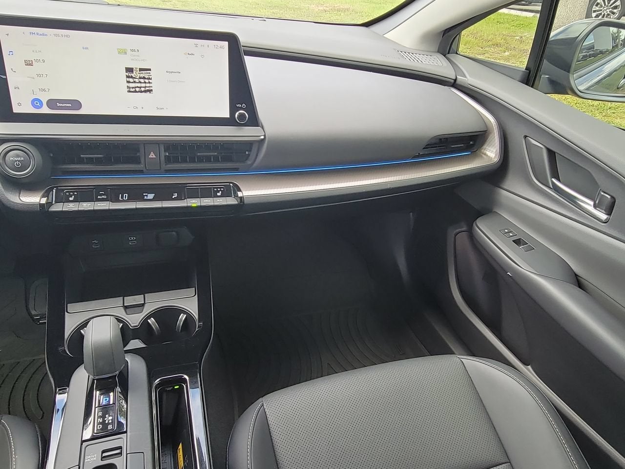 2023 Toyota Prius XLE