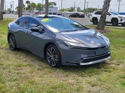 2023 Toyota Prius XLE