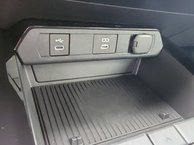 2023 Toyota Prius XLE