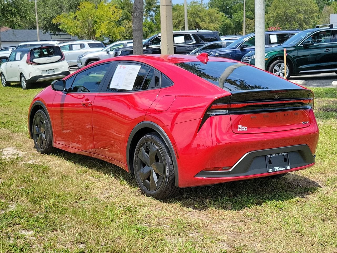 2025 Toyota Prius LE