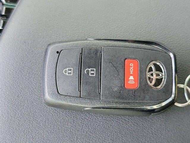 2025 Toyota Prius LE