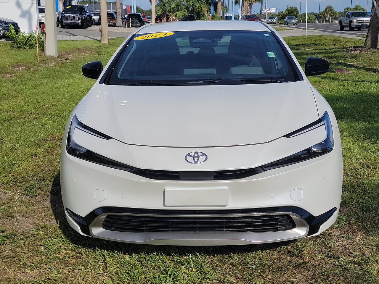 2024 Toyota Prius Prime XSE