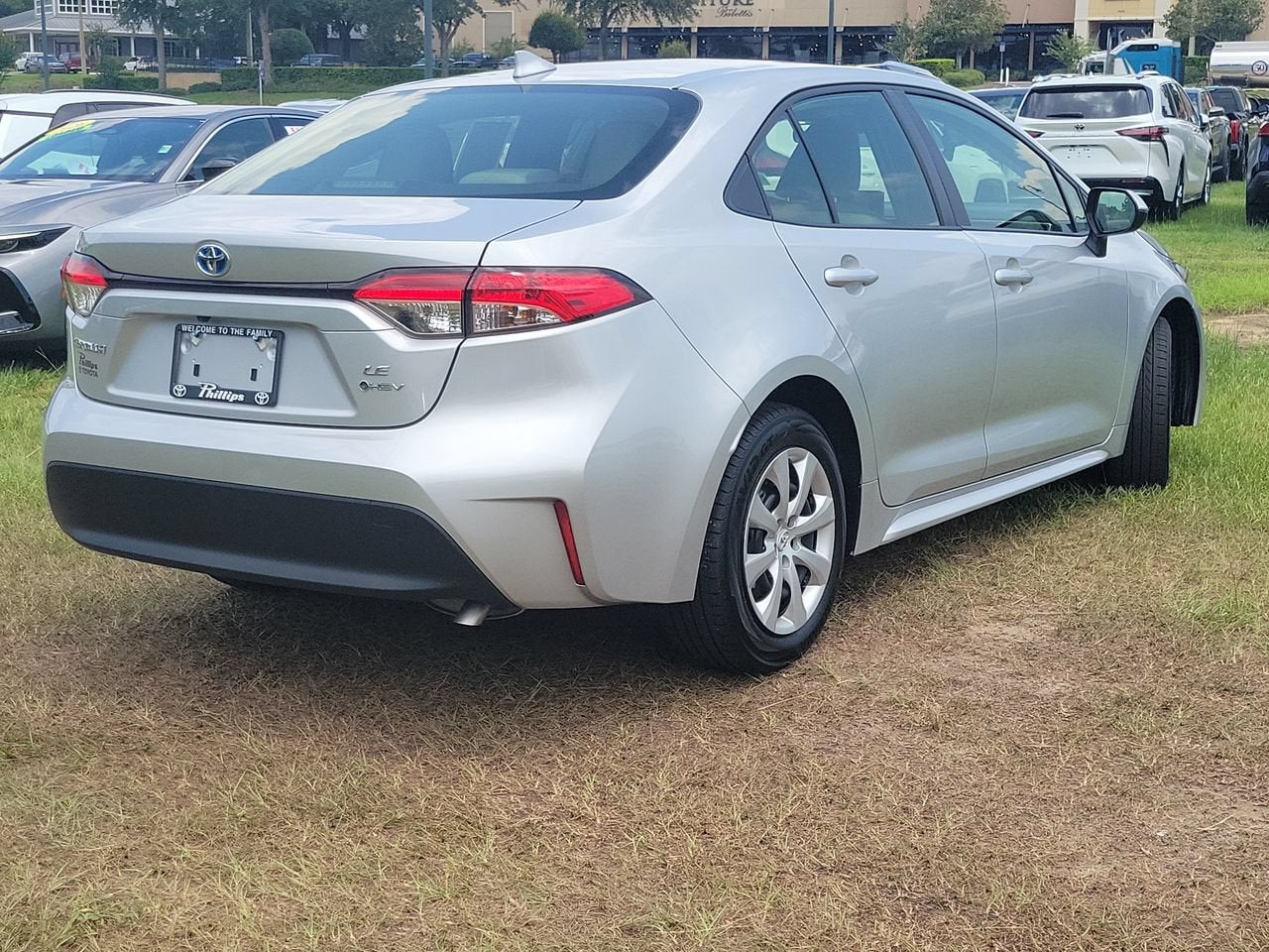 2025 Toyota Corolla Hybrid LE