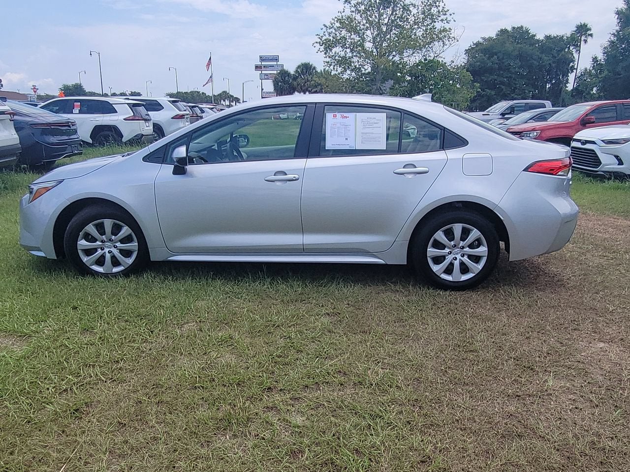 2025 Toyota Corolla Hybrid LE