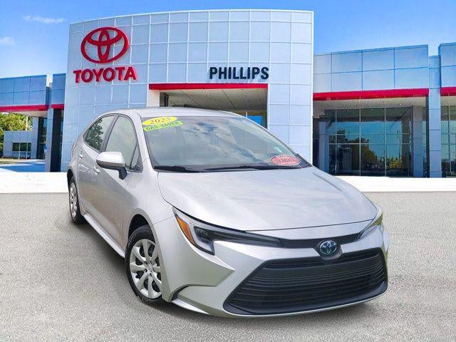 2025 Toyota Corolla Hybrid LE