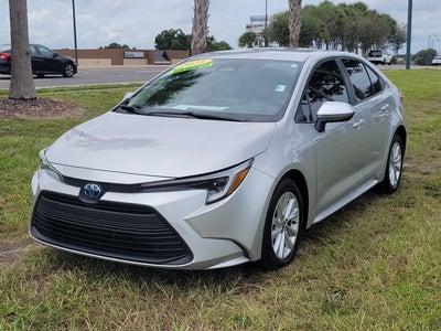 2025 Toyota Corolla Hybrid LE