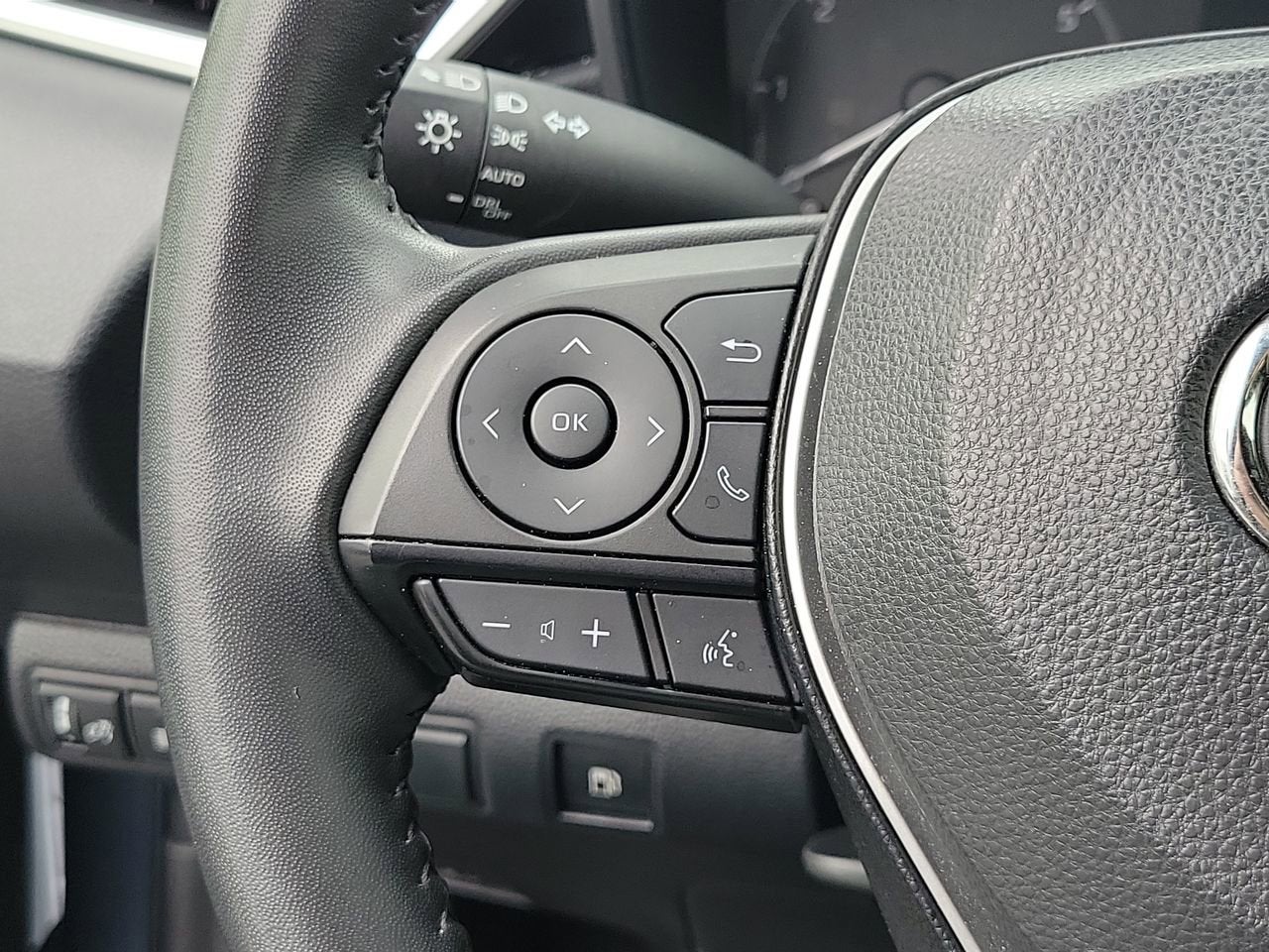 2023 Toyota Corolla Hybrid SE