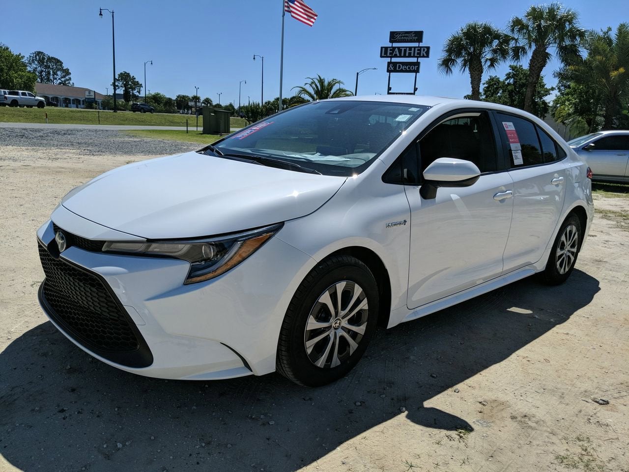 2020 Toyota Corolla Hybrid LE