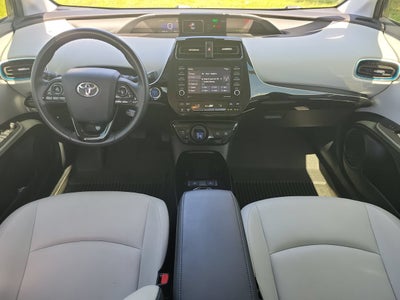2022 Toyota Prius XLE