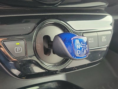 2021 Toyota Prius XLE