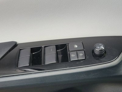 2021 Toyota Prius XLE