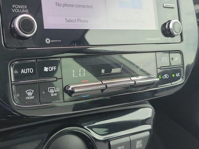 2021 Toyota Prius XLE