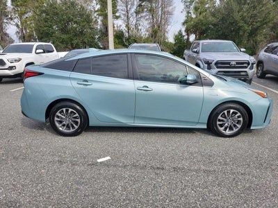 2021 Toyota Prius XLE