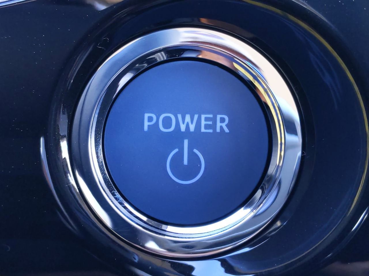 2021 Toyota Prius LE