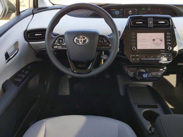 2021 Toyota Prius LE