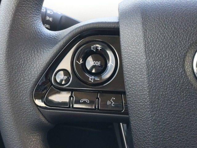 2021 Toyota Prius LE