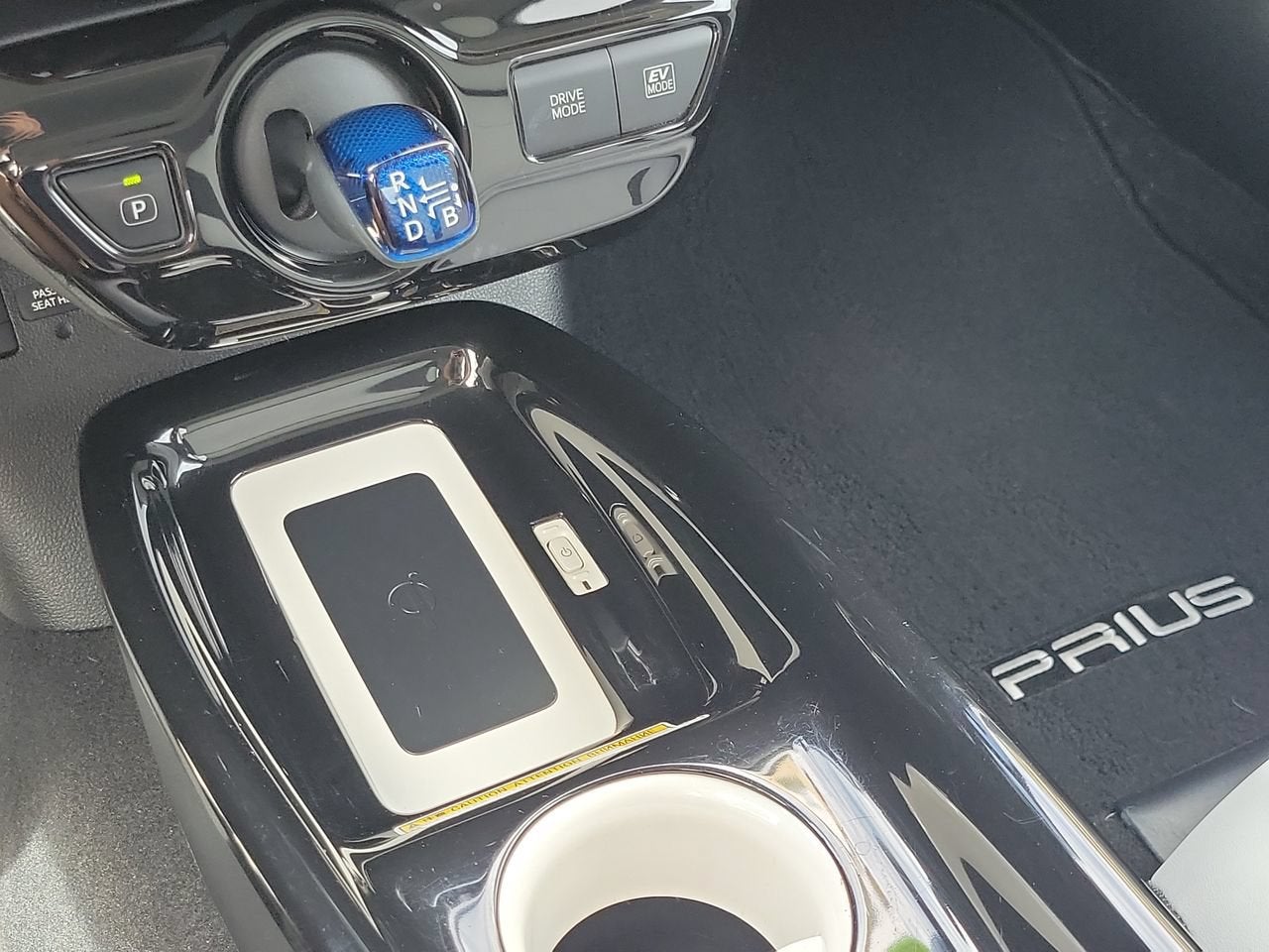 2017 Toyota Prius Four