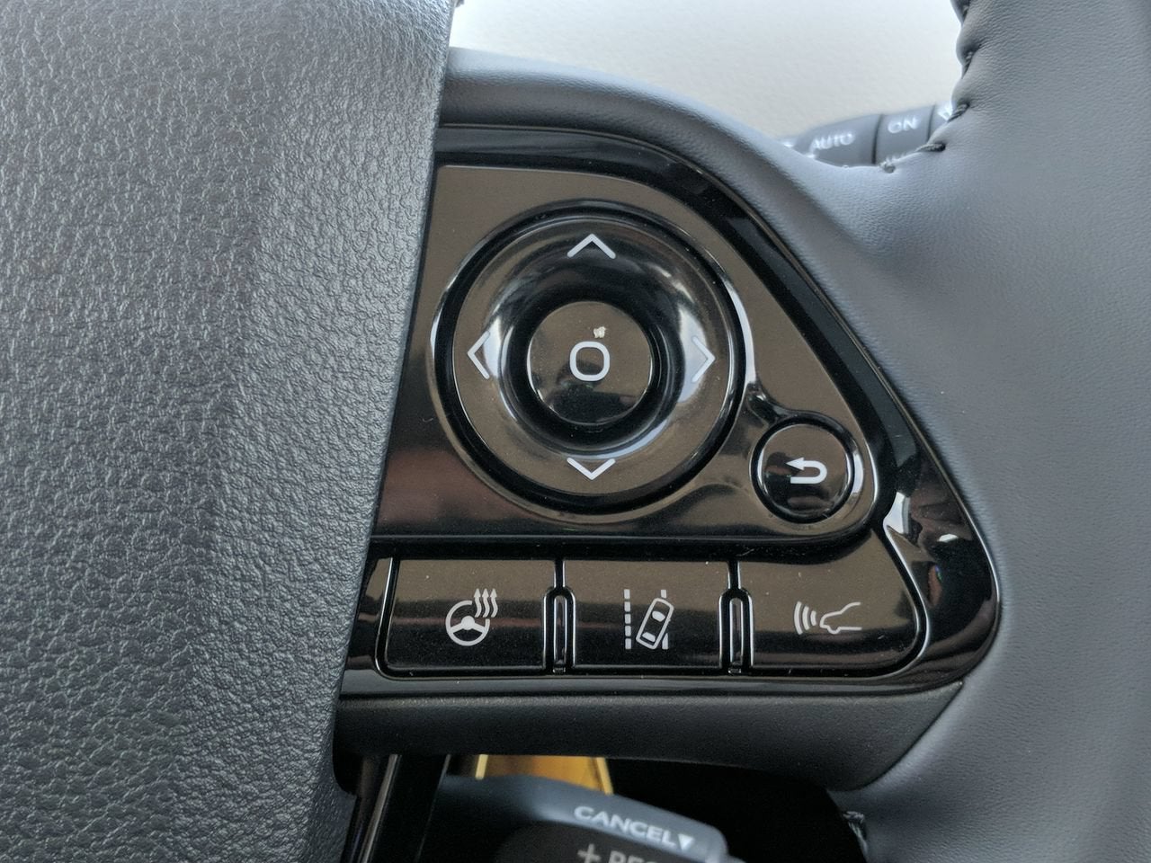 2020 Toyota Prius XLE