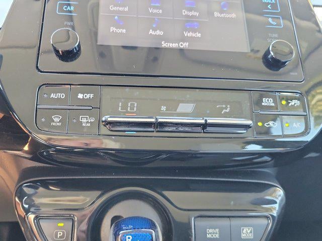 2017 Toyota Prius Two