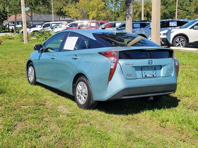2017 Toyota Prius Two