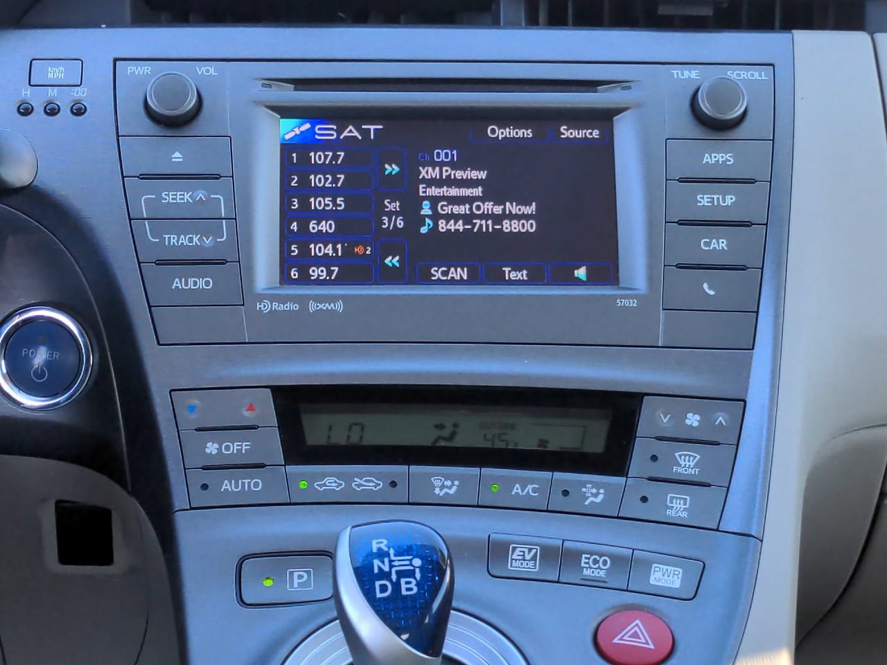 2014 Toyota Prius Three