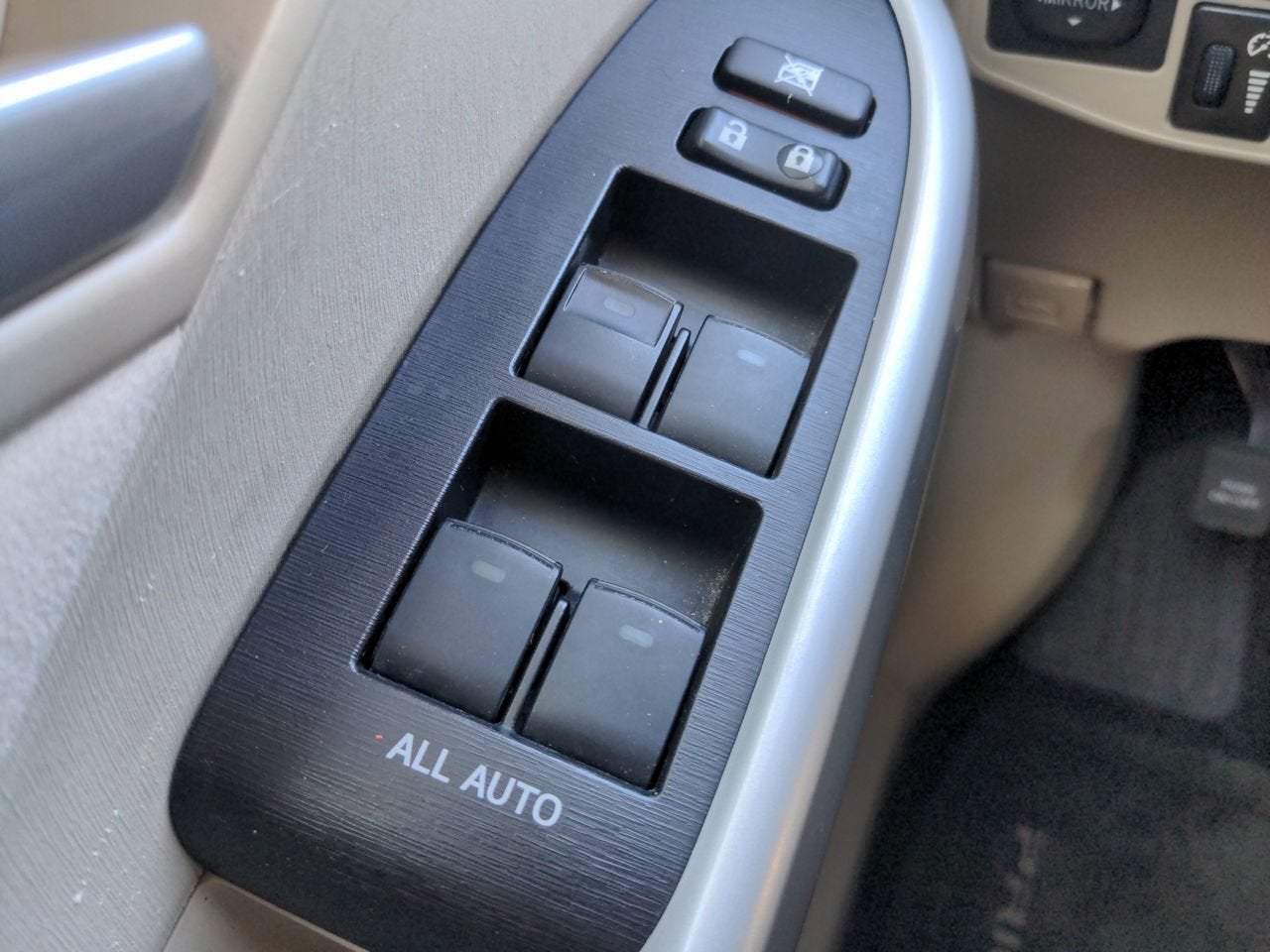 2014 Toyota Prius Three