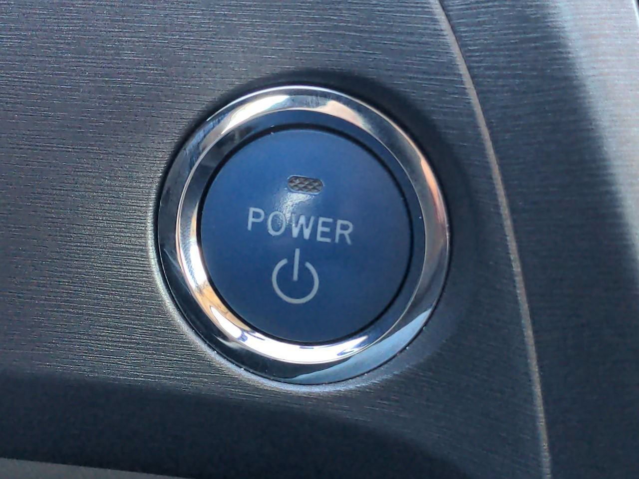 2014 Toyota Prius Three
