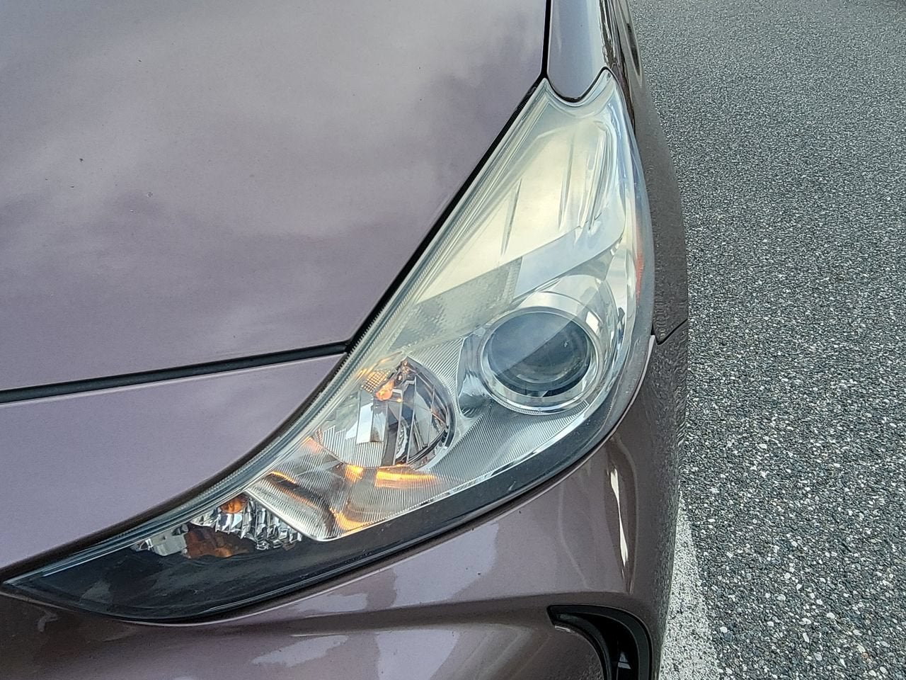 2015 Toyota Prius v Three