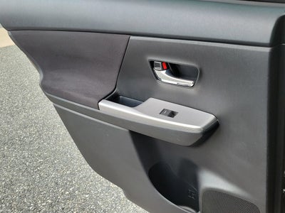 2015 Toyota Prius v Three