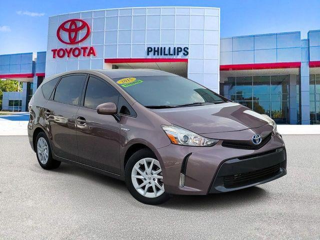 2015 Toyota Prius v Three