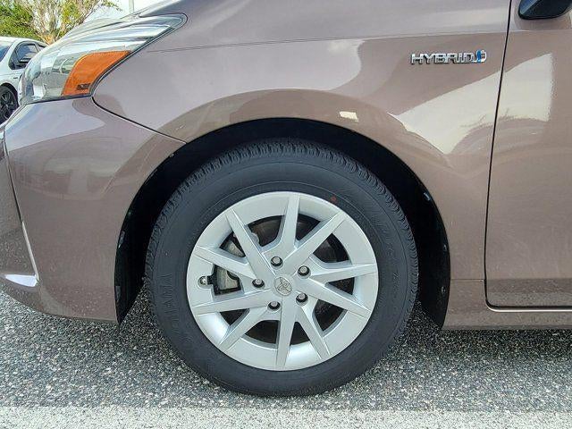 2015 Toyota Prius v Three