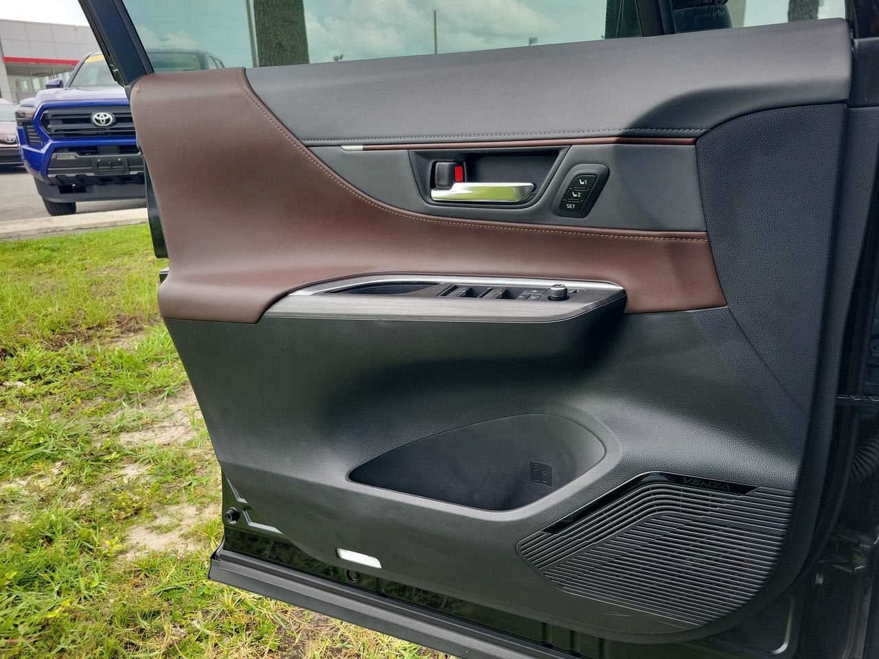 2021 Toyota Venza Limited