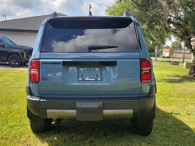 2025 Toyota Land Cruiser Base