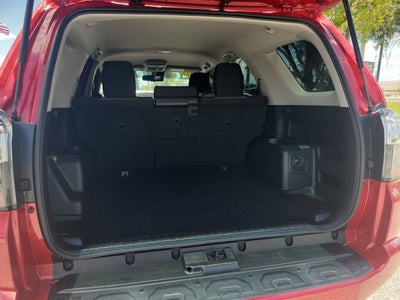 2022 Toyota 4Runner SR5