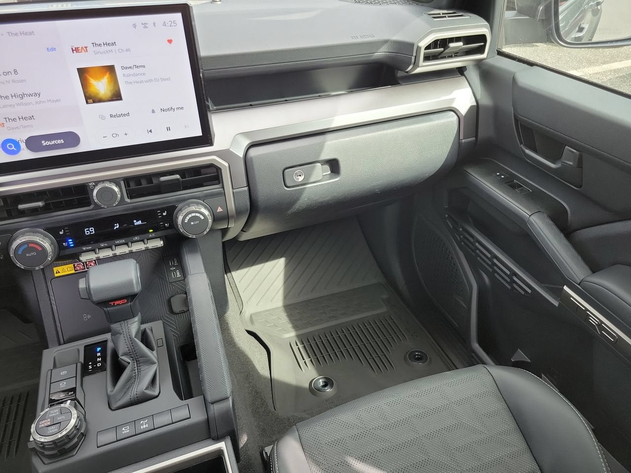 2026 Toyota 4Runner i-FORCE MAX Hybrid TRD Off Road Premium