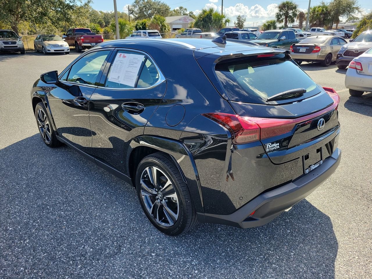 2023 Lexus UX 250h Premium