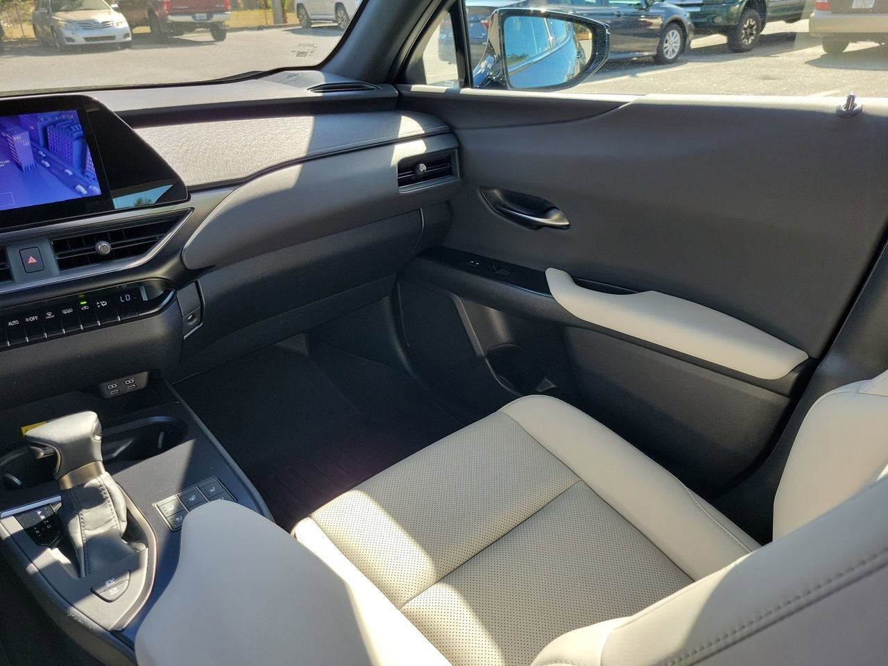 2023 Lexus UX 250h Premium