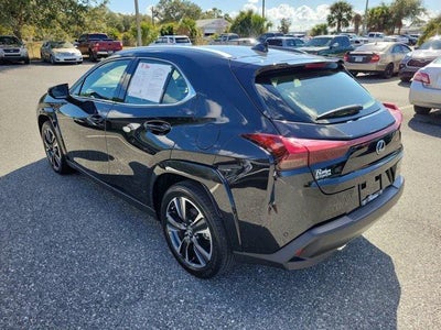 2023 Lexus UX 250h Premium