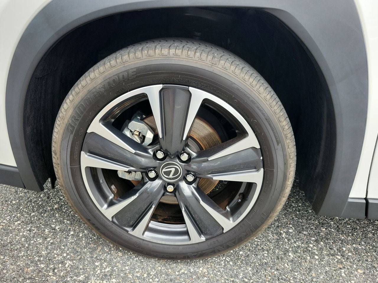 2025 Lexus UX 300h