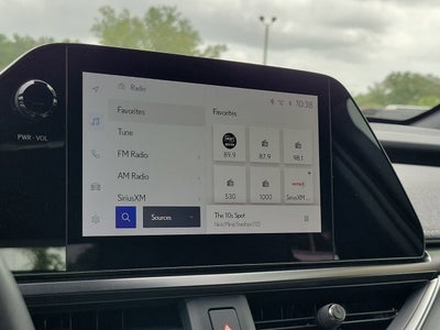 2025 Lexus UX 300h