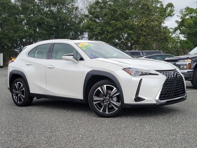 2025 Lexus UX 300h