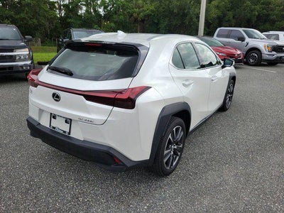 2025 Lexus UX 300h